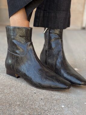 FREE PEOPLE Easy Does It Vegan Snake Print Ankle Boots-Snip Toe Low Heel-Size 8